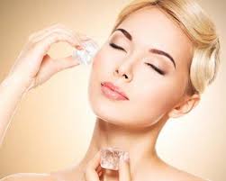 لایه‌برداری پوست | ماساژ صورت | ماساژ صورت با یخ