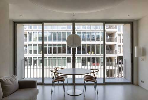 طراحی ریتم تکراری در نما و داخل ساختمان